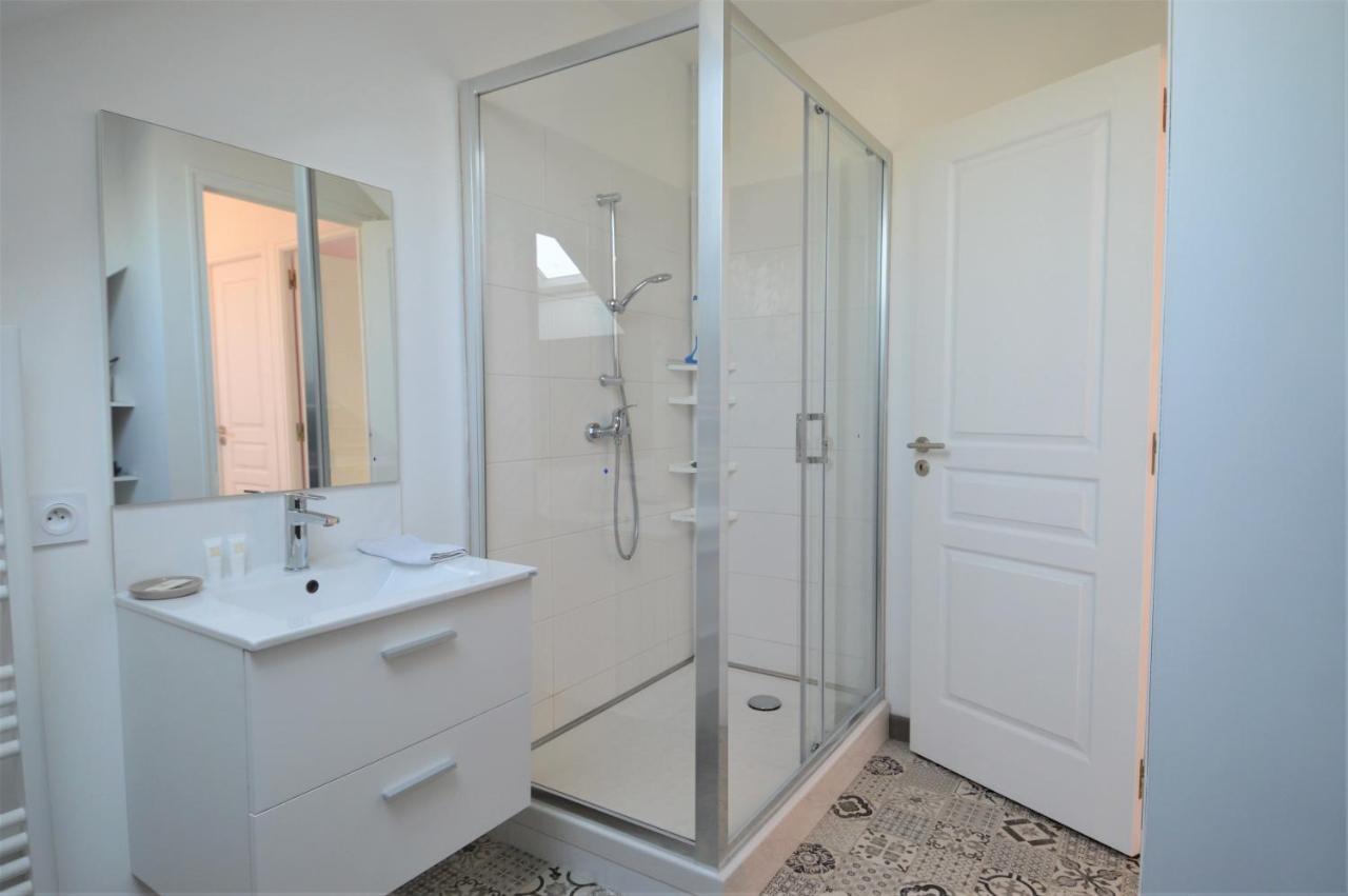 Appartement Moderne Avec Terrasse A 500M De La Mer Courseulles-sur-Mer Zewnętrze zdjęcie
