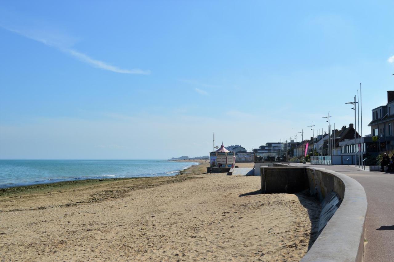 Appartement Moderne Avec Terrasse A 500M De La Mer Courseulles-sur-Mer Zewnętrze zdjęcie